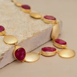 DAKO NECKLACE IN RASPBERRY
