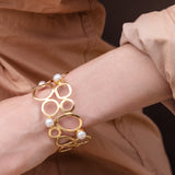 BEEHIVE CUFF