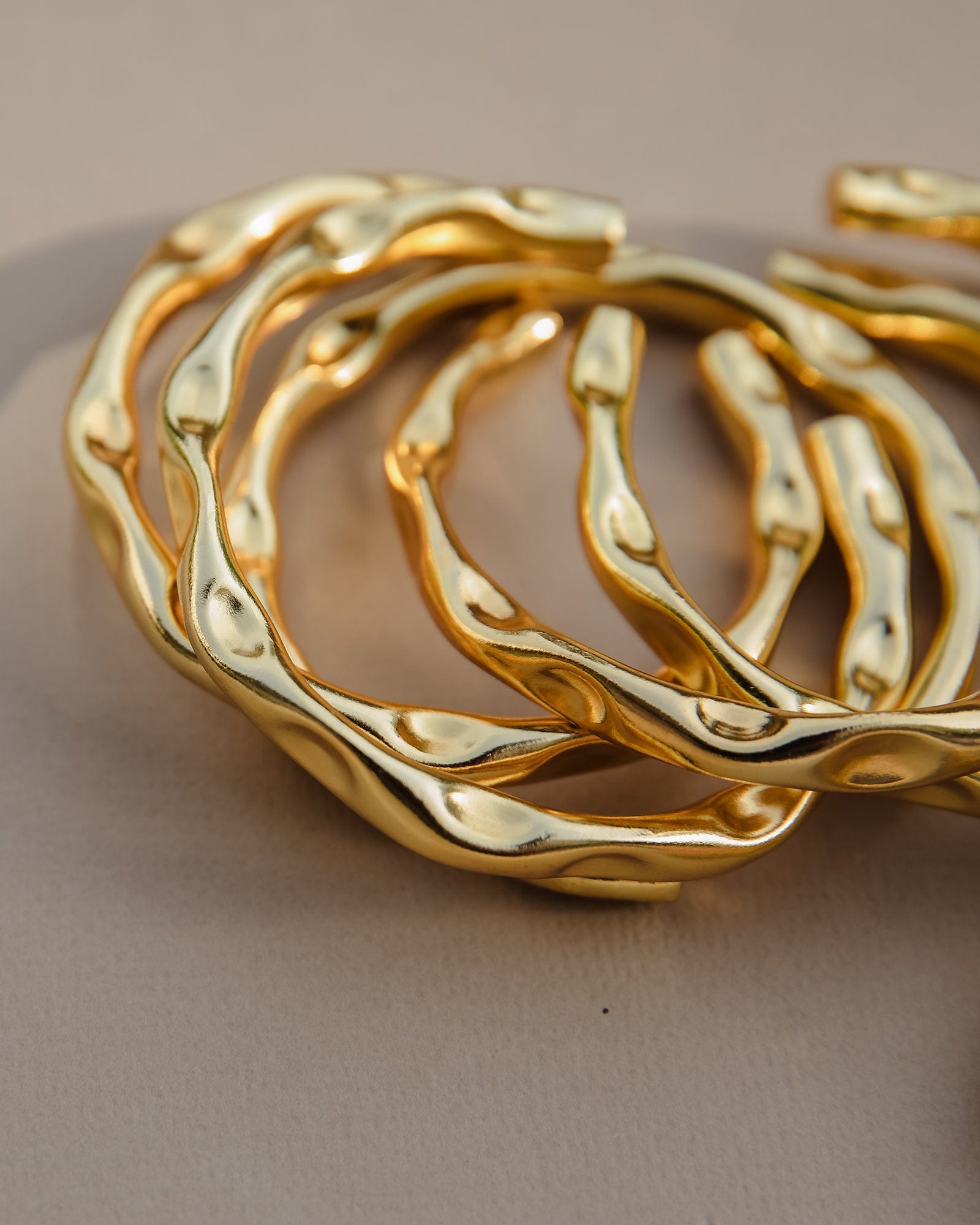 Mezza Bangle SOLEIL BANGLE – Meshca